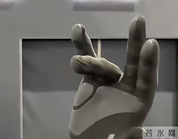 马斯克放4秒视频！特斯拉机器人跑步背后真相，直接震动科技圈！