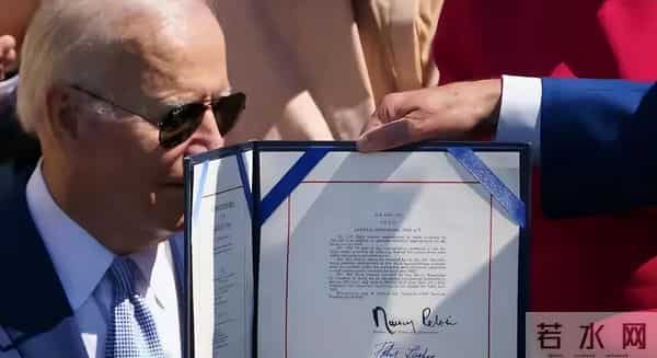 中国顶住了美国8年“围剿”,吹响了中美科技战总攻冲锋号