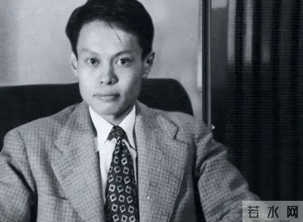 杨振宁追思会上，首次发声的翁帆，将"爷孙恋"的残酷展露无遗