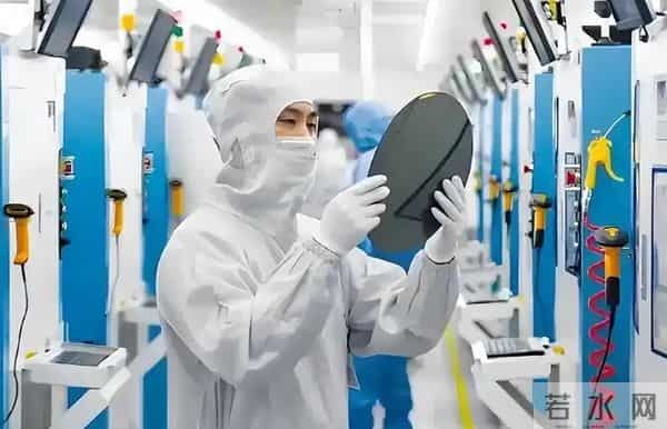 又有“间谍”投敌美国！技术大佬带核心机密潜逃，芯片业恐要变天