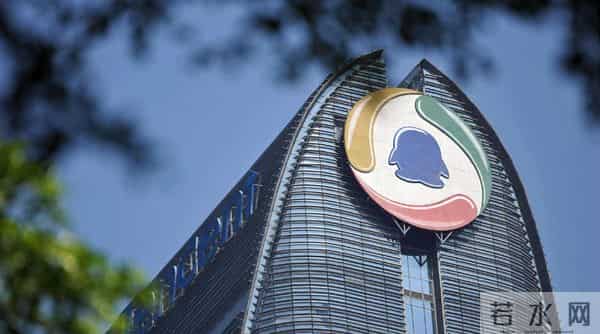 经典模式回归!QQ曾被骂全民公敌,如今靠AI日赚5亿