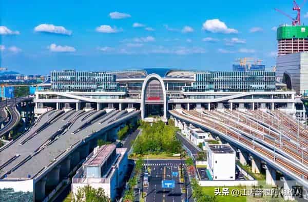 浙江萧山"一哥"退位多年，余杭靠阿里逆袭，十年后谁能翻盘