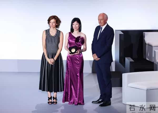 一位意想不到的女人当选中国院士，她的人生颠覆你想象！