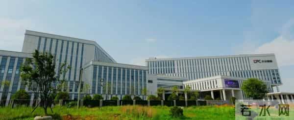 毛利51%碾压同行，天孚通信“上游卖水人”底气何在？