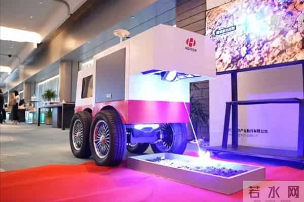 牛！2025中国5大科技惠民，激光除草、看病少遭罪，项项关系日常