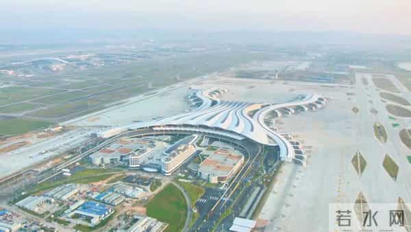 世界级机场群要来了！大湾区连通全球，涉及200多个城市，客流3亿