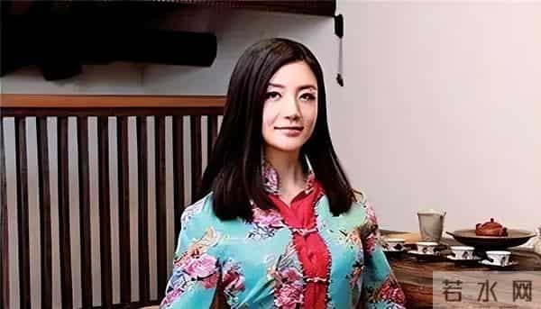 阿里背后的女人：马云曾3次请她出山，如今身价百亿，还未出嫁