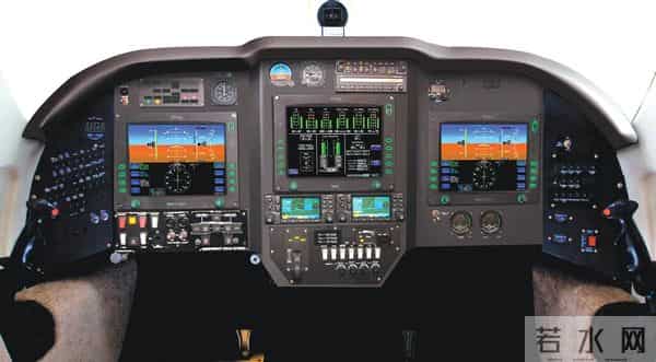 双尾喷气公务机——亚当 A700