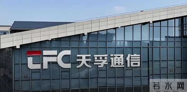 毛利51%碾压同行，天孚通信“上游卖水人”底气何在？