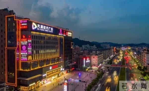 杭州网红大逃亡，丽晶国际租金腰斩！