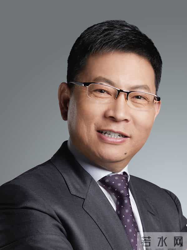 被美国封锁6年，华为手机重回中国第一后华为营收也将重回巅峰！