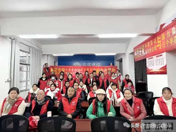 淅川签约 国力集团“三个半医生”