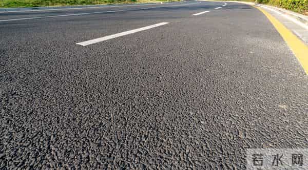 为什么下雪不让用融雪剂了！？