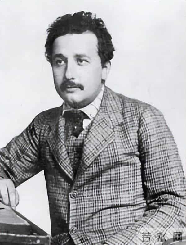 庞加莱，一个影响爱因斯坦和毕加索的数学天才