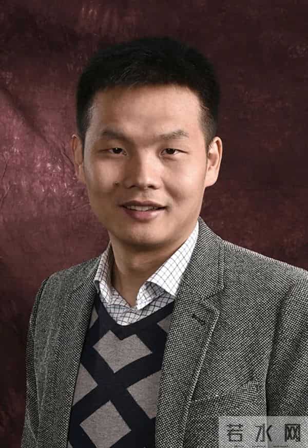 万海远，江西余干人