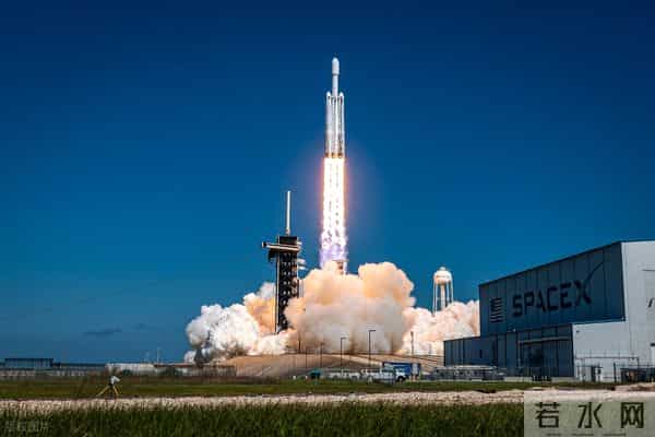 SpaceX或成人类史上最大IPO！马斯克要在太空解决AI的深层困境