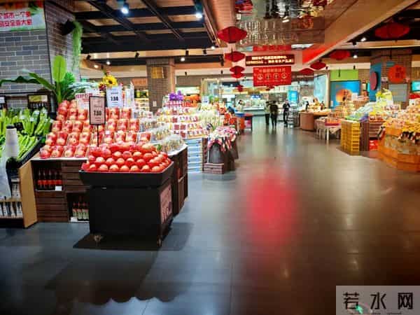 郑州超市大战，丹尼斯被干废了