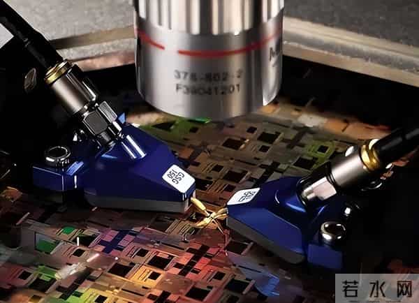 比原子弹还稀有，全世界仅有两个国家掌握，高端光刻机究竟有多难