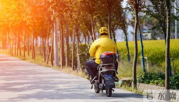 警惕！拼好饭不是低价福利，是美团掌控餐饮产业链的“棋子”