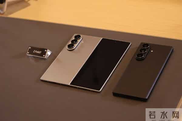 别等Galaxy Z TriFold，赶紧买这款三星折叠屏