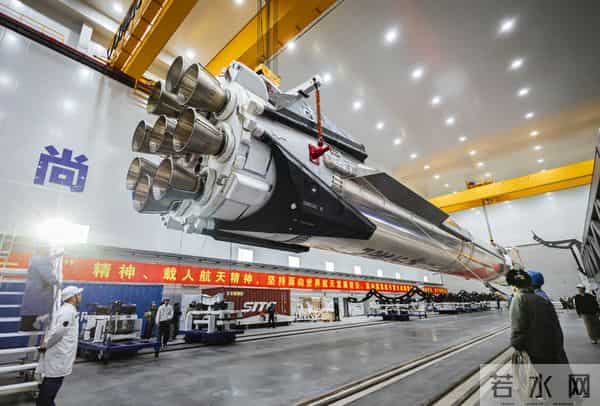 一级火箭没站稳异常燃烧，但路已走通！朱雀三号首飞意义远超成败