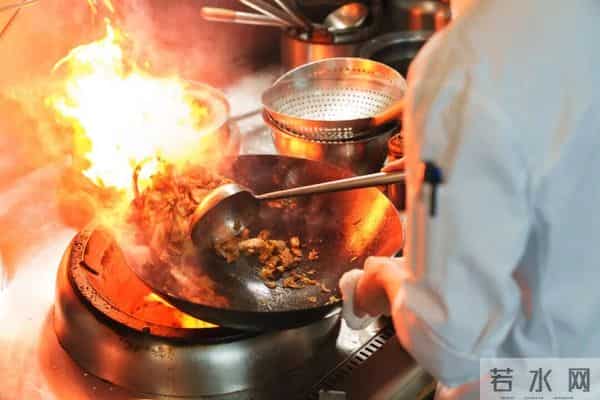 警惕！拼好饭不是低价福利，是美团掌控餐饮产业链的“棋子”