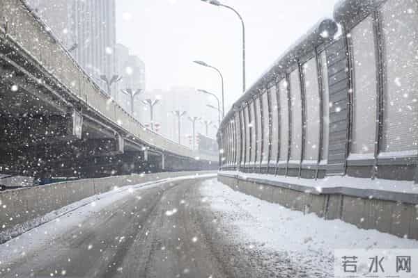 为什么下雪不让用融雪剂了！？