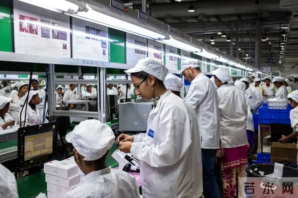 离开中国，苹果被印度拿捏，面临380亿天价罚单，印度直接不装了