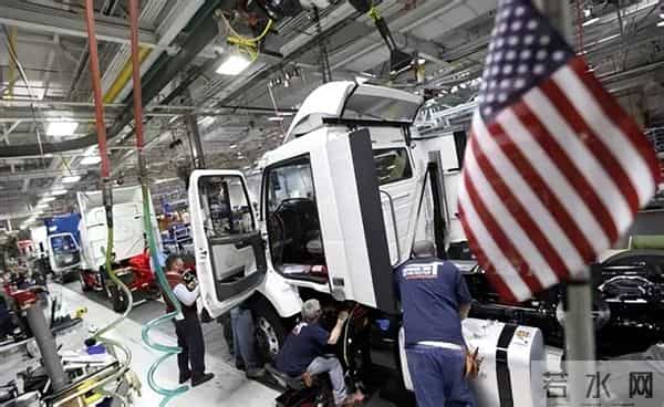 特朗普想不通，我恩准英伟达赚中国的钱，中国怎么报答我才够本？