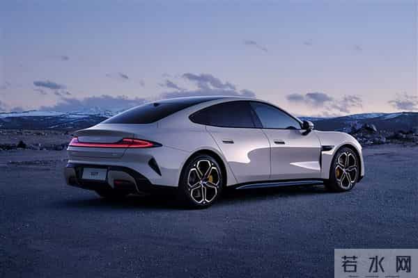 雷军否认小米发明准新车：只是沿用了同行的名字