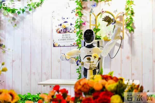 GDPS 2025｜宇树、智元首次同台，上海如何以「应用」领跑具身智能竞赛？