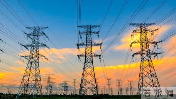 电力危机成AI“命门”！英伟达紧急召开闭门峰会，产业链迎风口