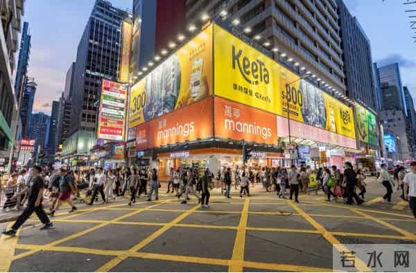 京东砸35亿香港买楼，电商巨头的“出海战”打响了