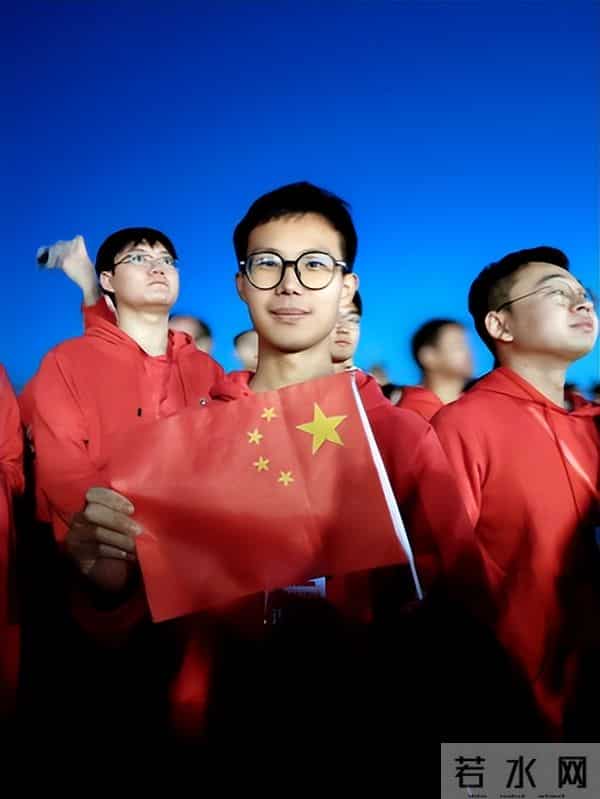 3年专业第一，国际大赛金奖！北理工小伙，给材料穿上“防火服”