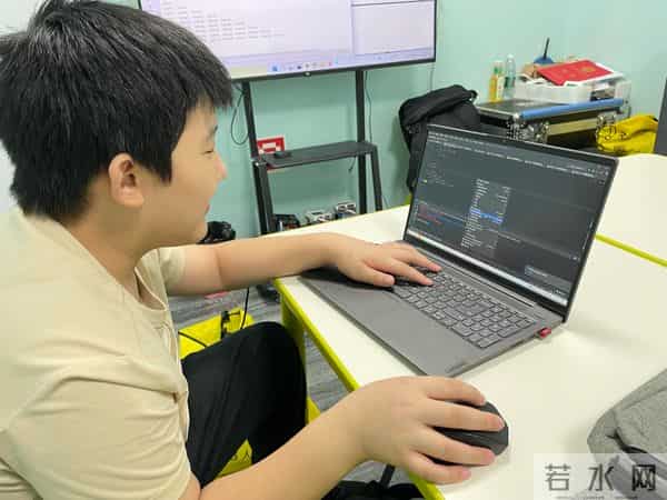 到底有无可能？马斯克再爆惊世言论，人类或许只是个“代码”？