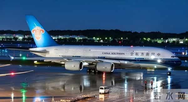国内A380客机为何全部停飞？虽然乘客喜欢，但让航空公司避之不及