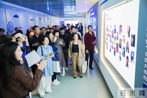 封关·我们准备好了 - 海口首个跨境电商一站式服务平台正式启用