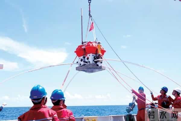 青春华章 向海图强-在蔚蓝实验室里看见山东的深海突围