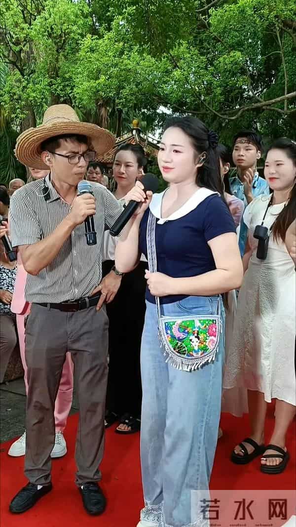 5年，从0到173万粉，她如何让山歌在直播间里焕发新生？