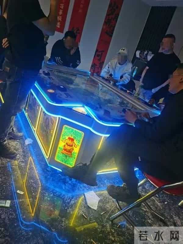 一些人玩“捕鱼机”上瘾，充值数千元“很快被吃光”——有年轻人沉溺“捕鱼机”追悔莫及