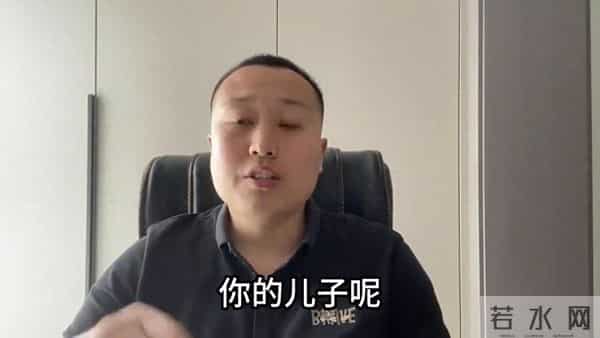 现在农村比的是什么，不是有车有房有存款，而是这个