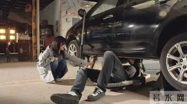 “年入20万”诱惑下，人们涌入河道淘金