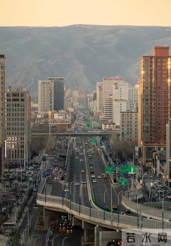 呼和浩特风向真变了！以前爱搭不理的北边，现在要让你高攀不起！