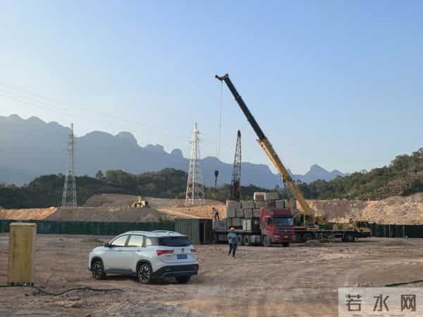 平和安厚：百余“铁军”齐上阵 万亩热土绘新图