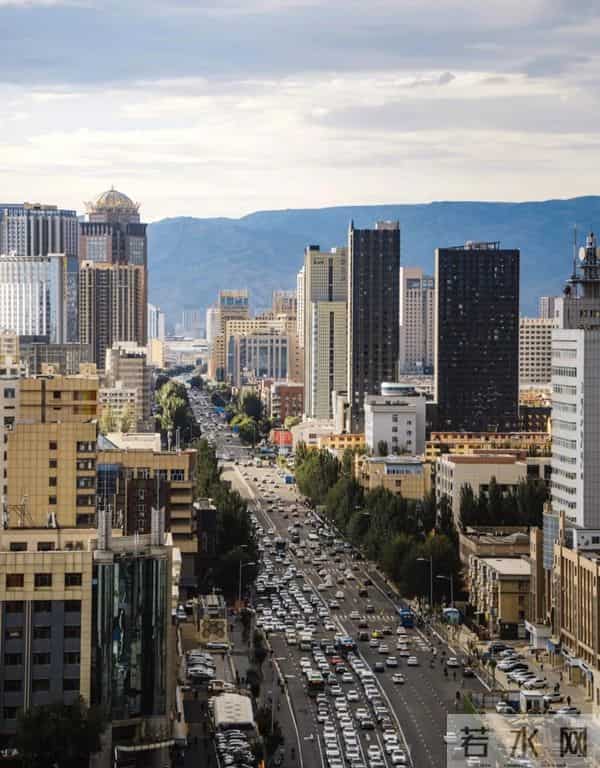 呼和浩特风向真变了！以前爱搭不理的北边，现在要让你高攀不起！