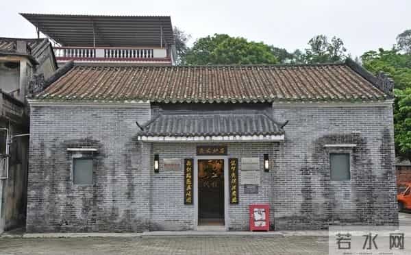 历时14年修成的广东“红旗渠”，如今荒废在山野，被时光遗忘！