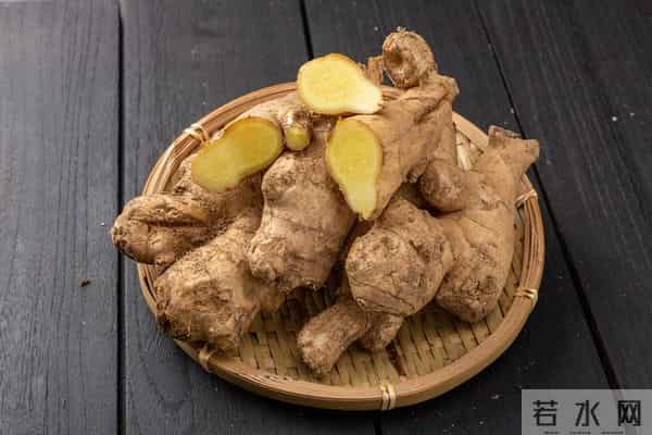 12月13日姜价暴涨！库存告急+冬补抢货，姜农储商该出手吗？