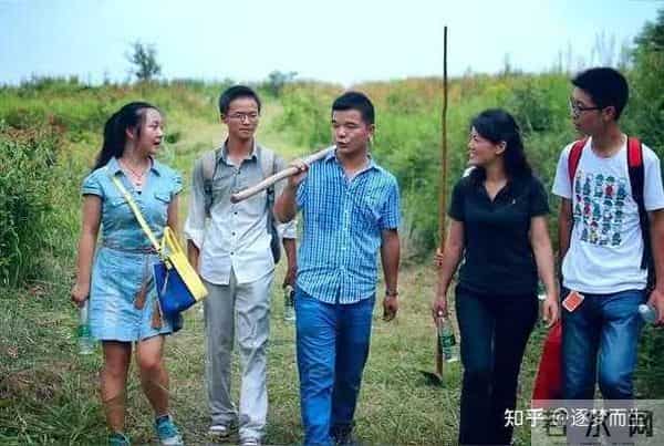 为什么有些农村的家族几代好几十个人都没有上过大学