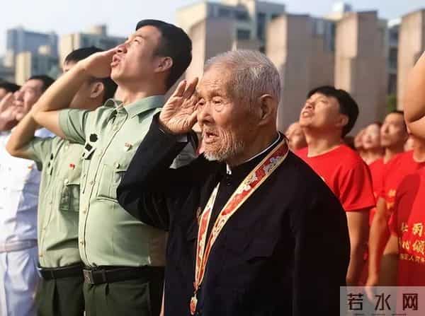 农村老兵取暖应当给予适当补贴。