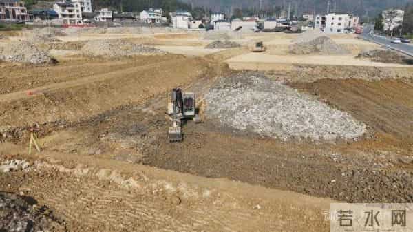 机械轰鸣忙建设！贵州203万亩高标准农田新建任务有序推进